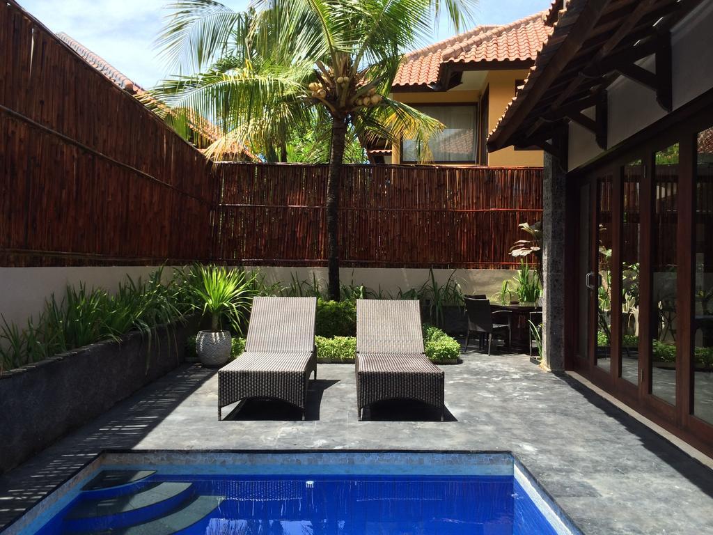 Kuta Holiday Villas Exterior photo